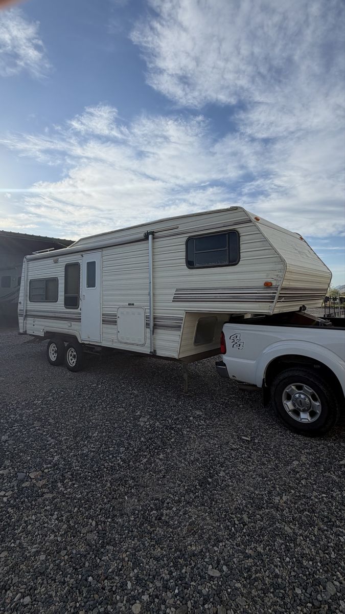 1994 Sierra Cobra Gooseneck Trailer