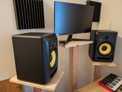 Speaker/Monitor Stands
