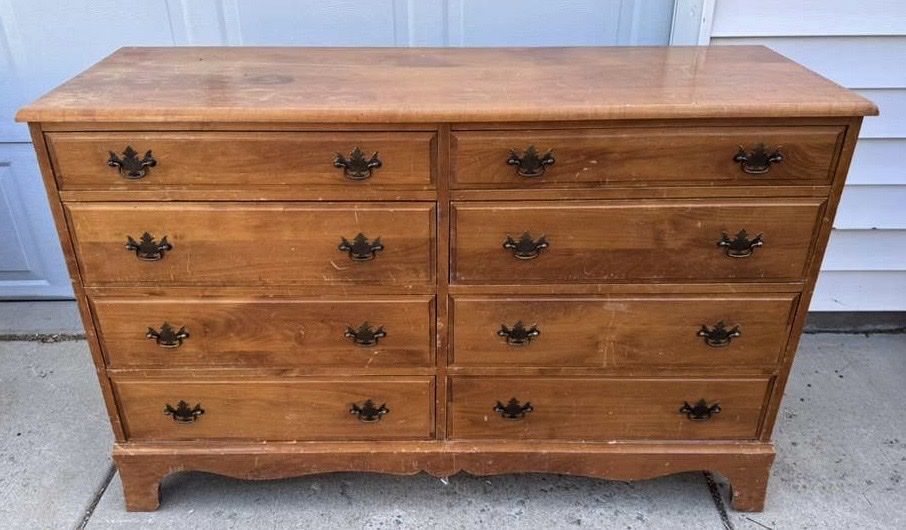 Wood dresser