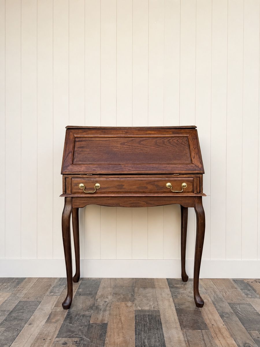 Beautiful Vintage Oak Secretary Desk