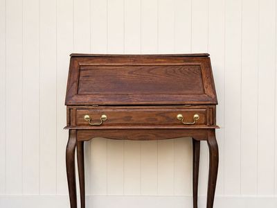 Beautiful Vintage Oak Secretary Desk