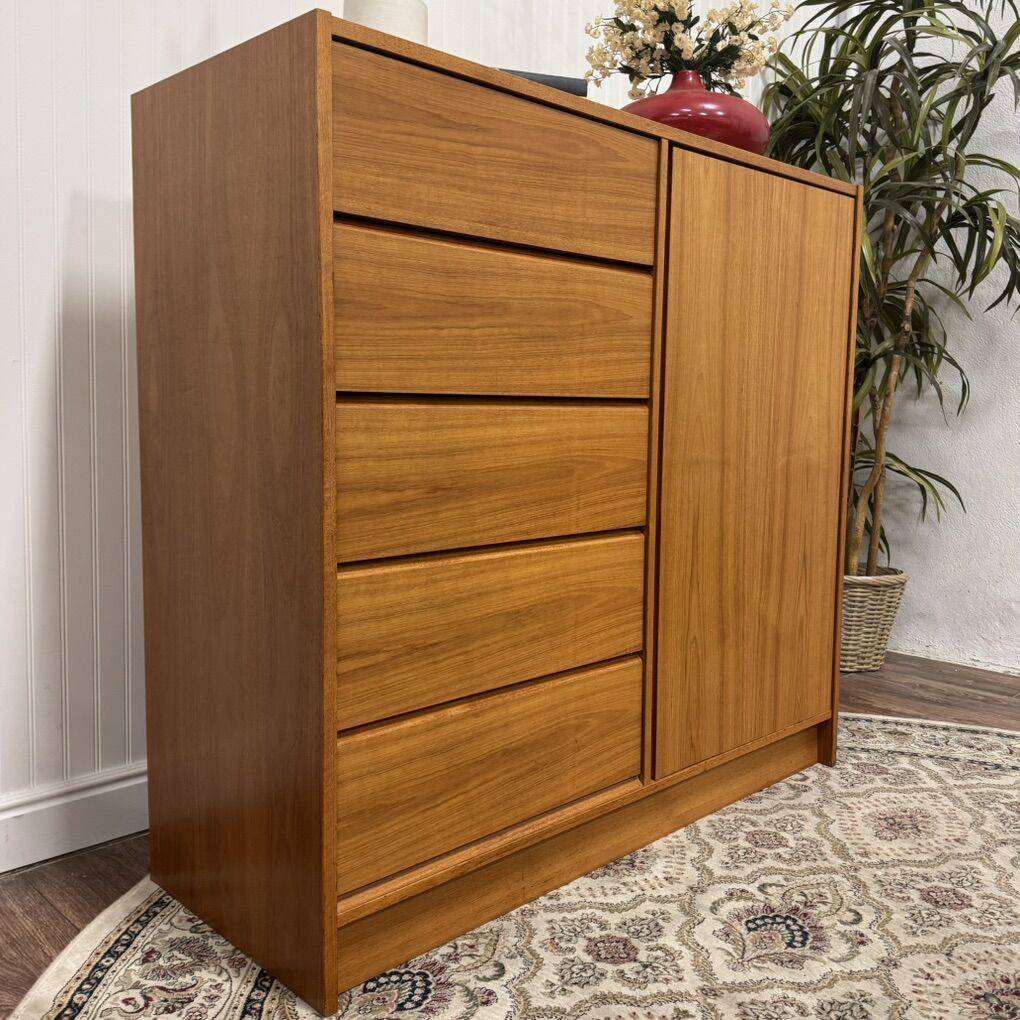 Mid-Century Modern U.P. Mobler Danish Teak Dresser