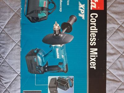 Makita cordless mixer