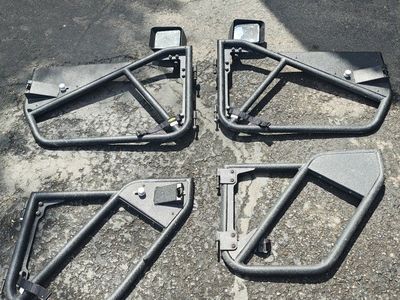 Jeep half doors and cargo net