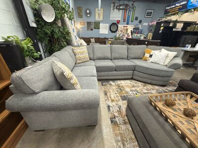 🩶 4-Piece Gray Cuddler Sectional