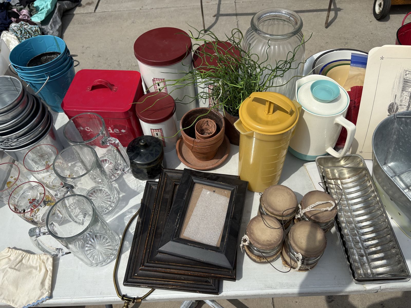 Assorted Vintage Home Decor, Kitchenware, and Collectibles Lot
