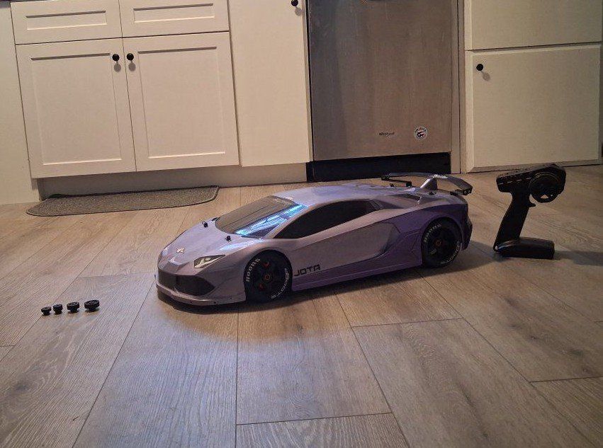 ARRMA FELONY LAMBORGHINI 1/6 SCALE TRADE?