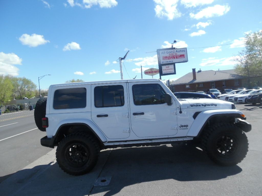 2020 Jeep Wrangler Unlimited Sahara Altitude