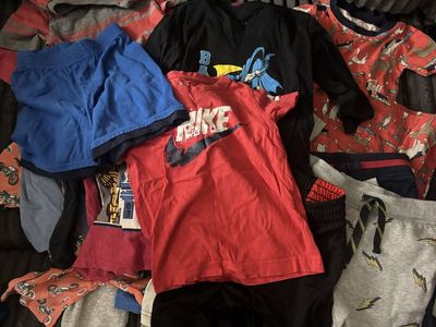 Bag of 3T Boys clothes