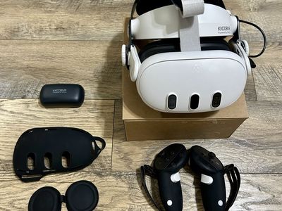 Meta Quest 3 VR (512GB) Headset with KKCOBVR Head Strap & Accessories - Excellent Condition