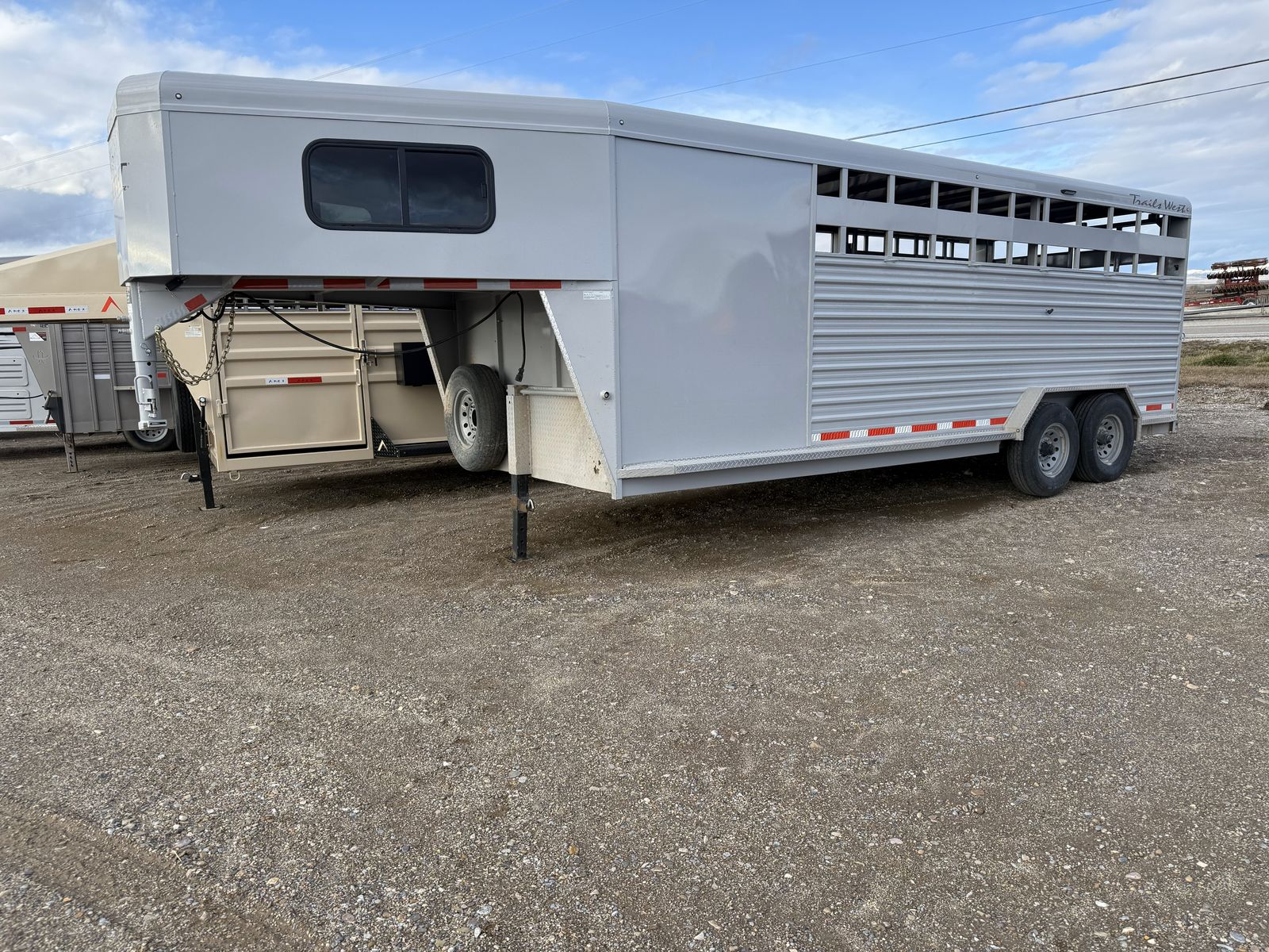 2026 TRAILS WEST HOTSHOT GN 7X21 026644