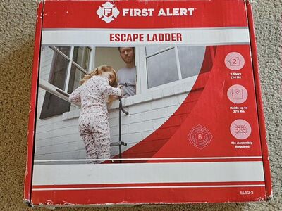 Ladder First Alert 2 Stories 375lbs