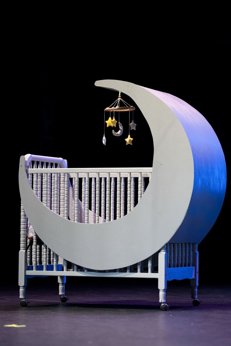 Moon shaped mini crib
