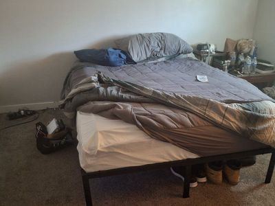 SPRINGVILLE. queen Size Bed Frame with LEd lights. Mattress, and Topper Set - Metal Frame & Memory Foam