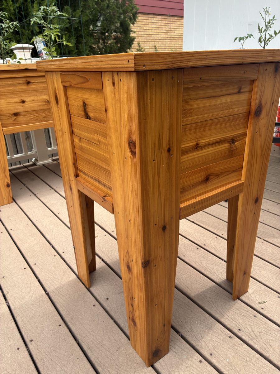 Elevated Planter Box 2’ x 2’