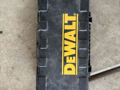 DEWALT DW304P 10 Amp Corded Reciprocating Saw with Case - Used