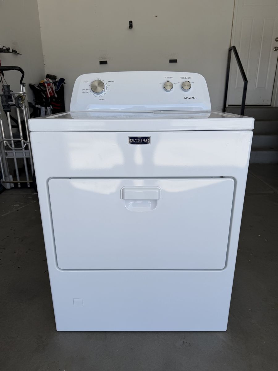 Like-New Gas Dryer – Barely Used, Works Perfectly