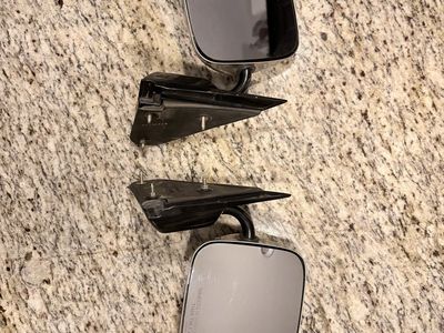 Chrome Side View Tow Mirrors for Truck/SUV - Pair, Good Condition