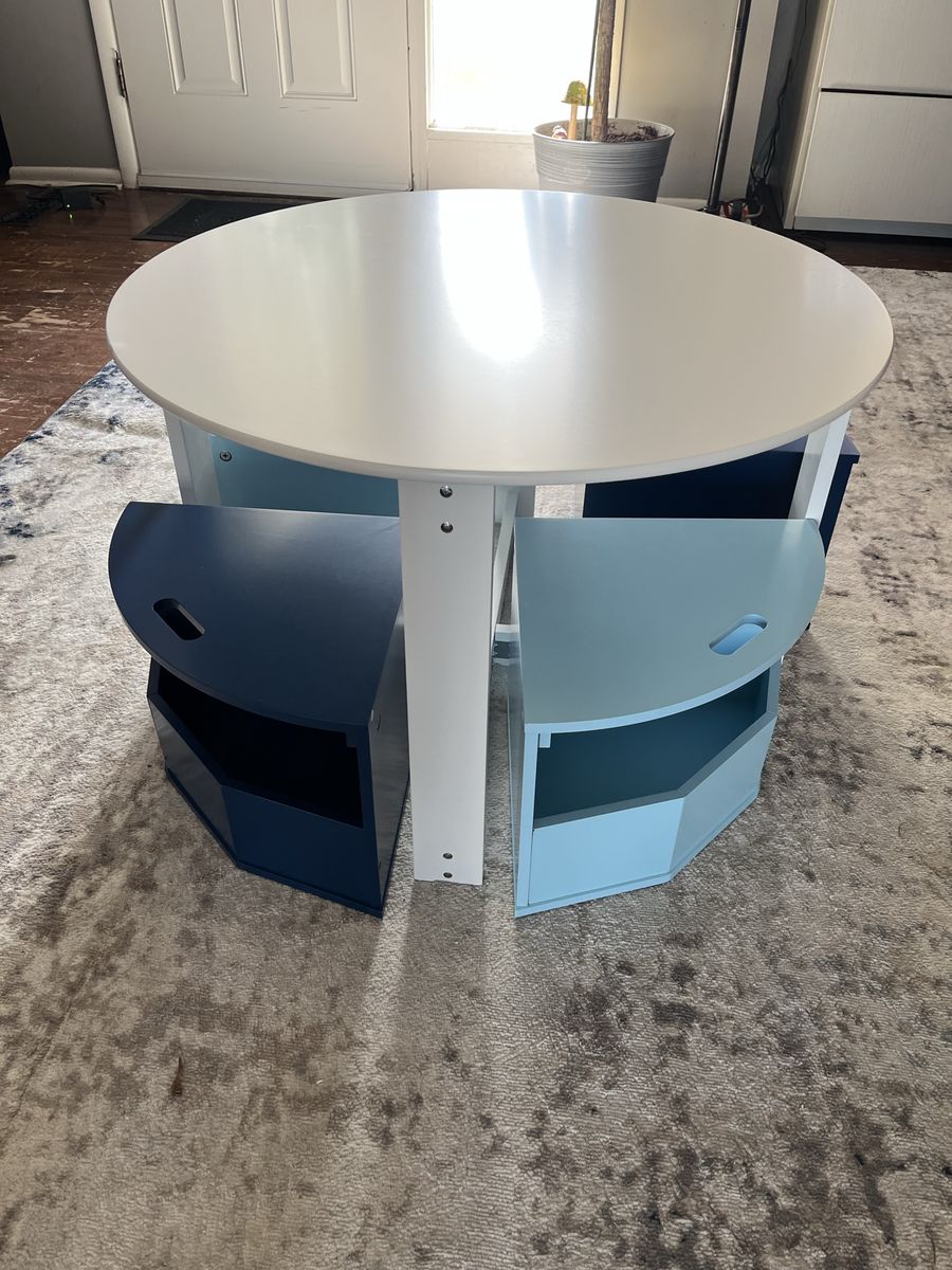 Toddler table and chairs