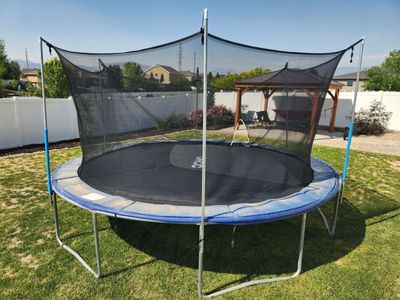 15 Foot Trampoline
