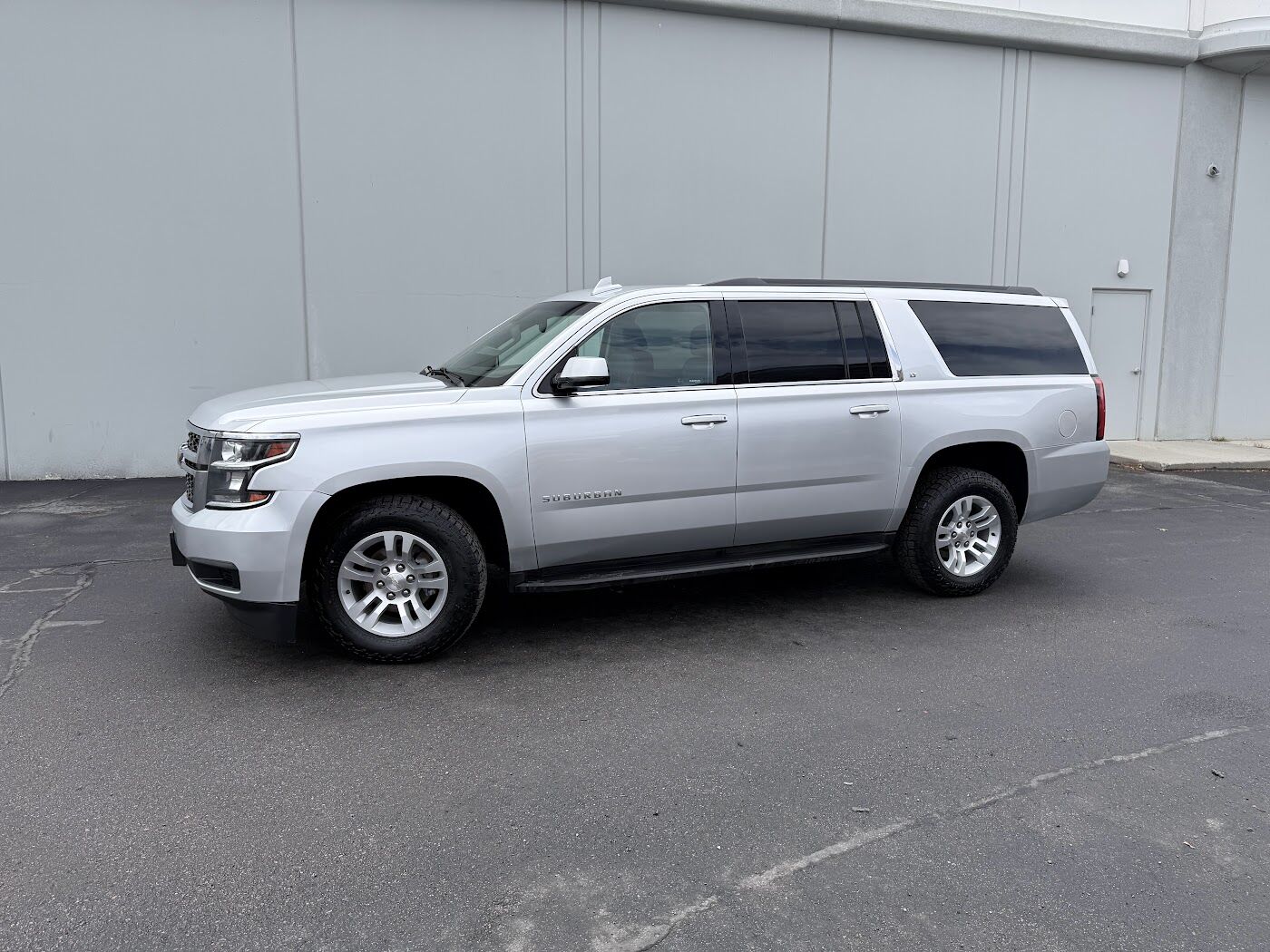 2018 CHEVROLET SUBURBAN LT