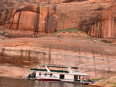 Bullfrog Marina Houseboat 1-week Ownership