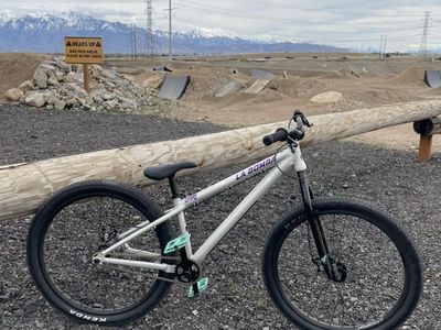 GT La bomba DJ Dirt jumper