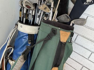 GOLF CLUBS