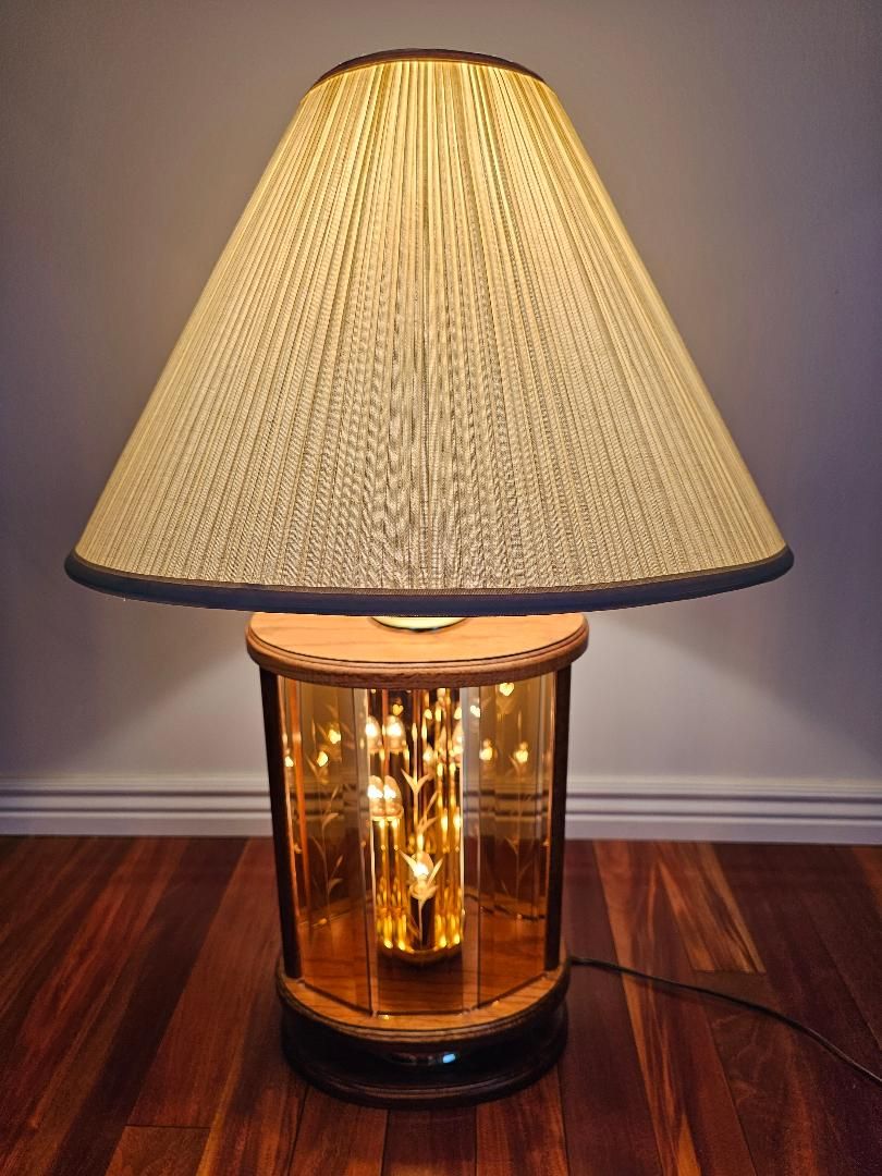 Etched glass lamp - 3 settings