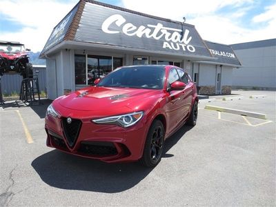 2019 Alfa Romeo Stelvio Quadrifoglio