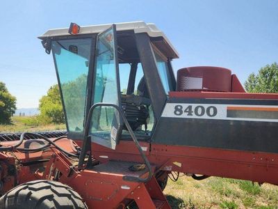 hesston 8400