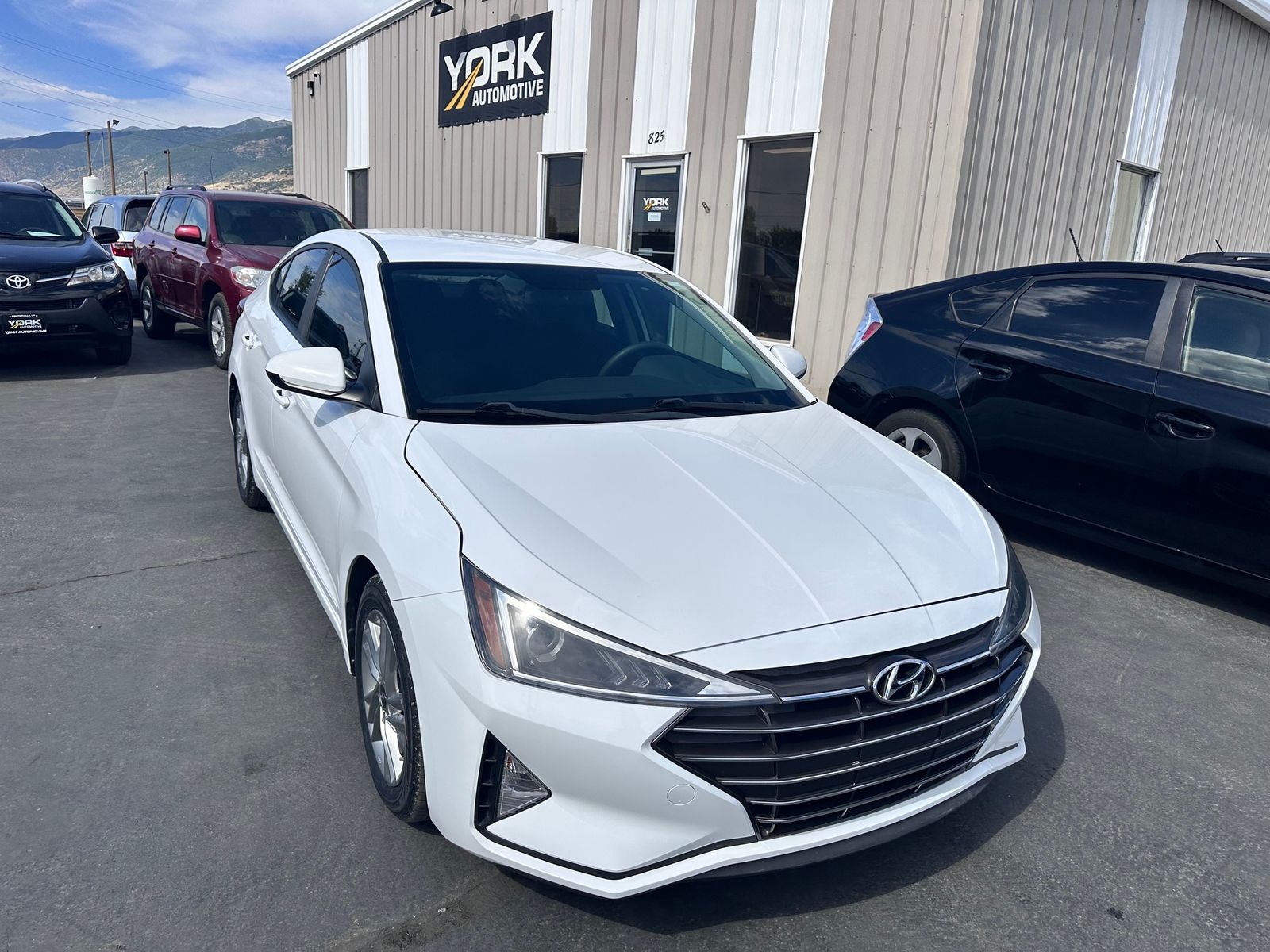 2019 Hyundai Elantra SE