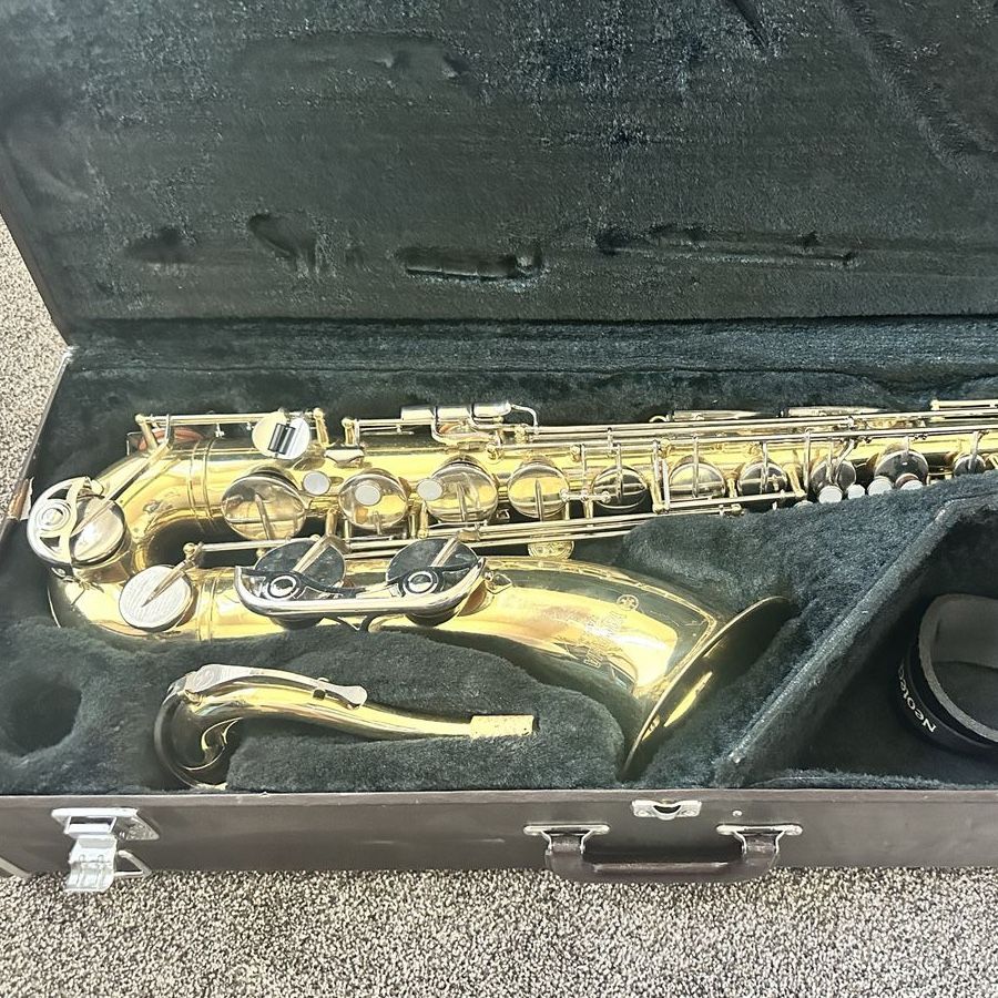 Yamaha YTS-23 Tenor Saxophone – Made in Japan w/ Original Case & Accessories (Serial #033401)