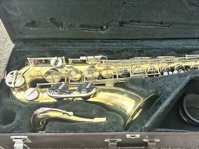 Yamaha YTS-23 Tenor Saxophone – Made in Japan w/ Original Case & Accessories (Serial #033401)