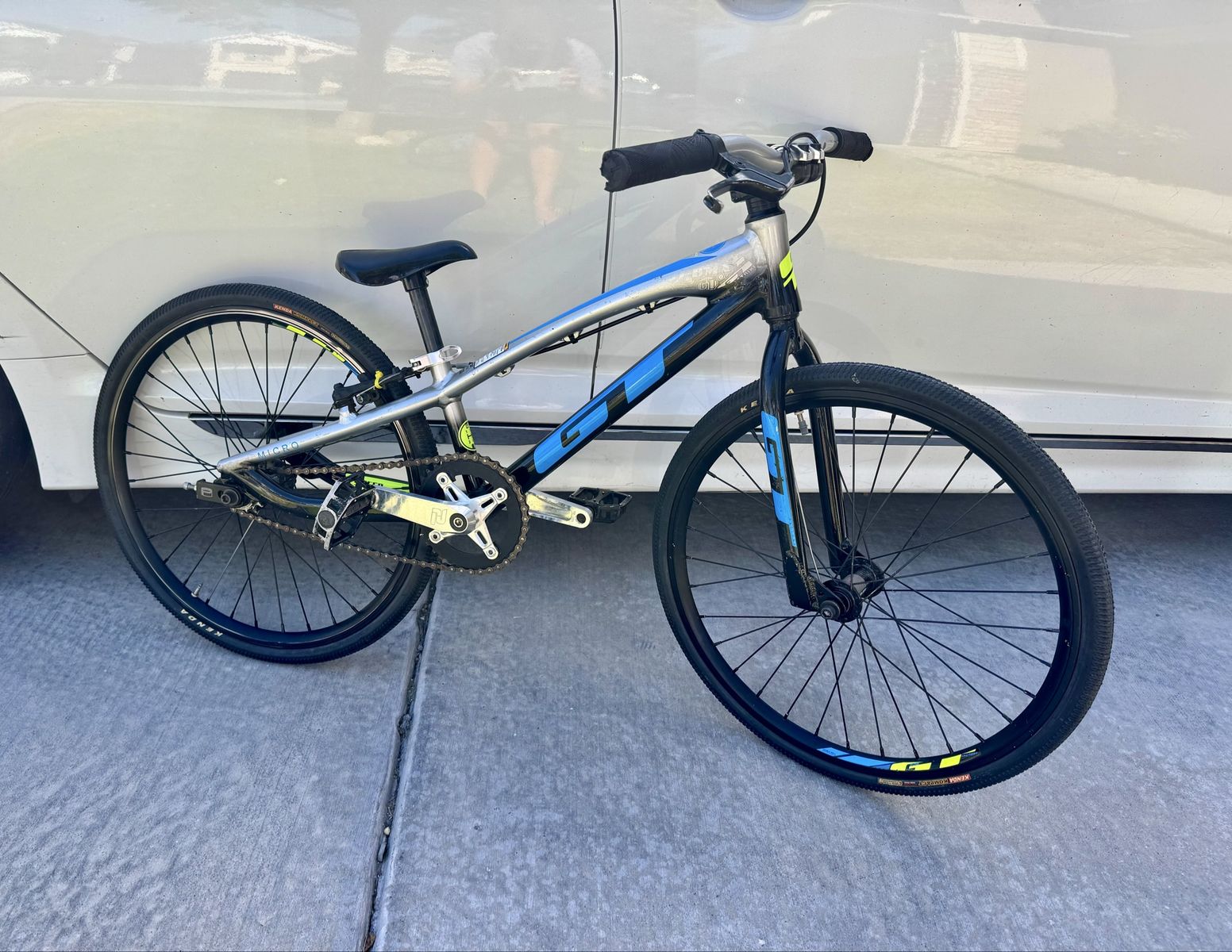 GT PRO SERIES MICRO 20 INCH BMX RACING BIKE