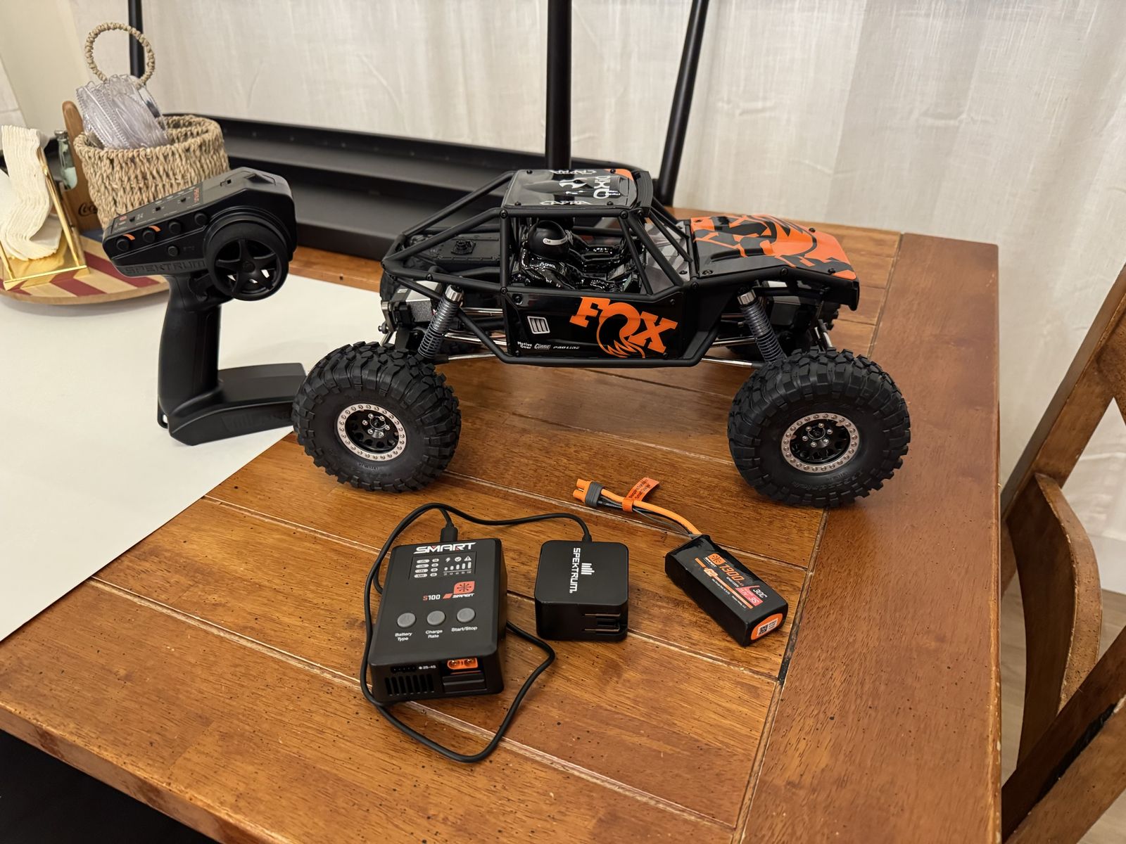 1/10 axial Capra