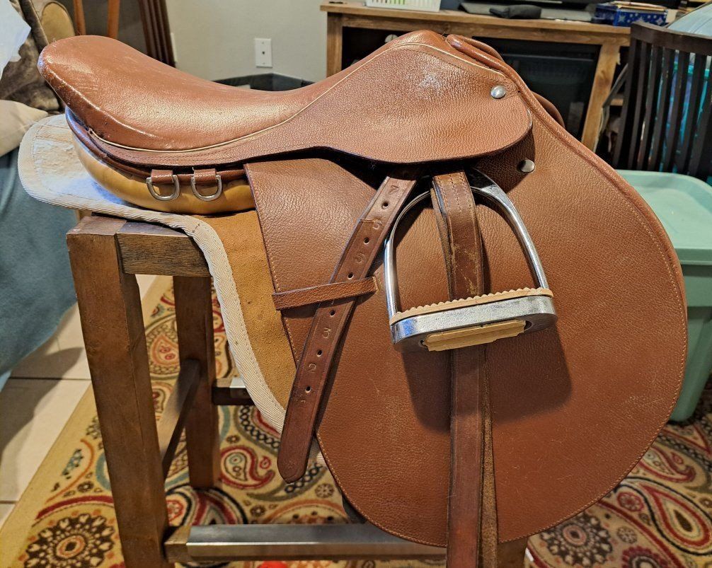 Silver Cup Supreme Hand Crafted English Saddle Brown Leather