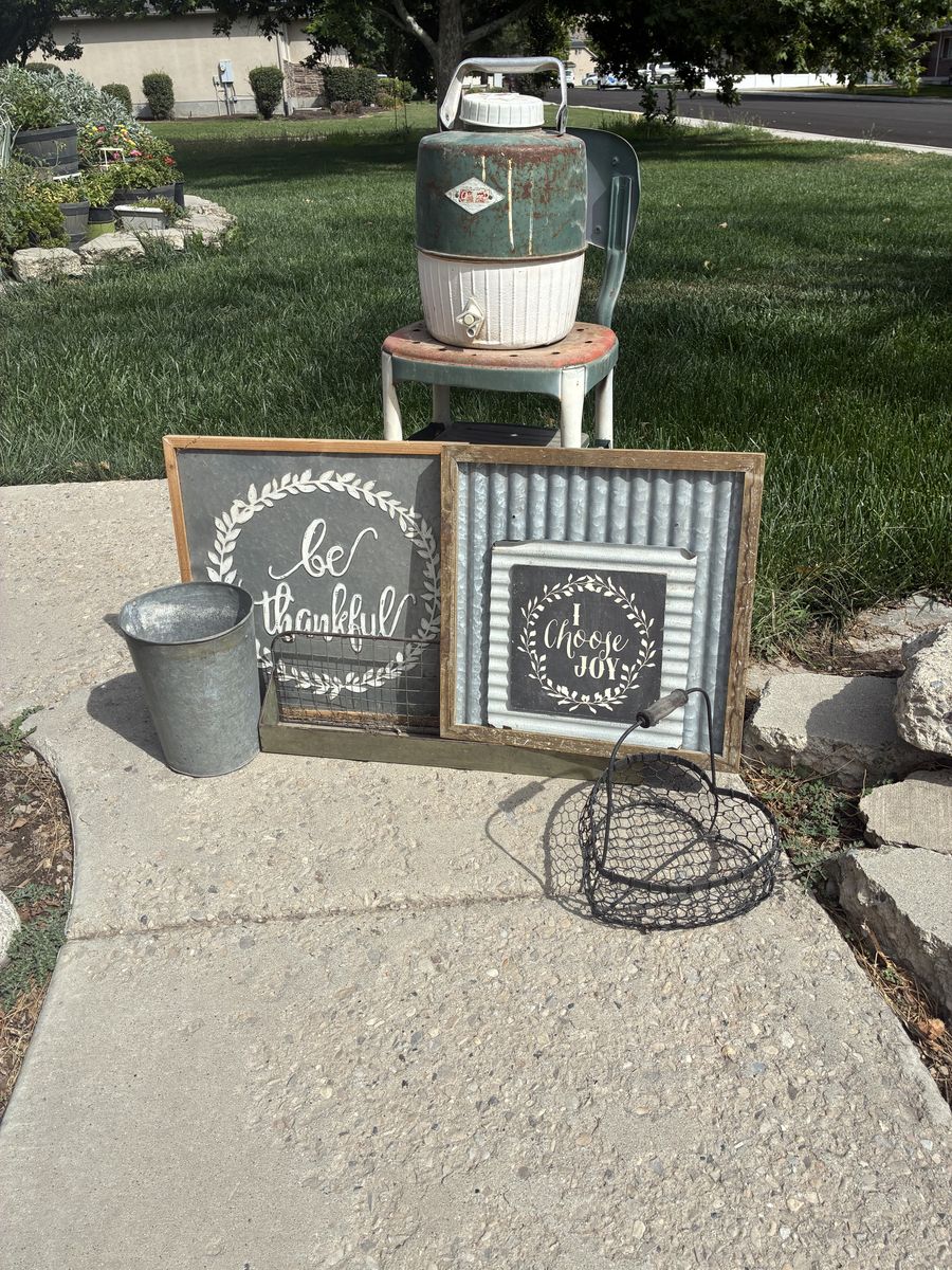 Rustic Decor for Porch/Home/Garden