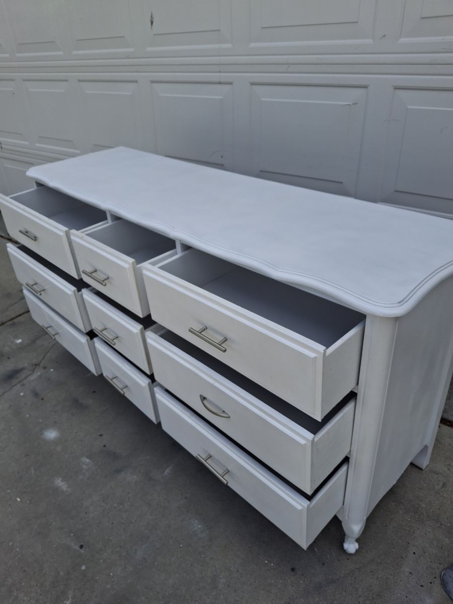 all wood white 9 drawers dresser
