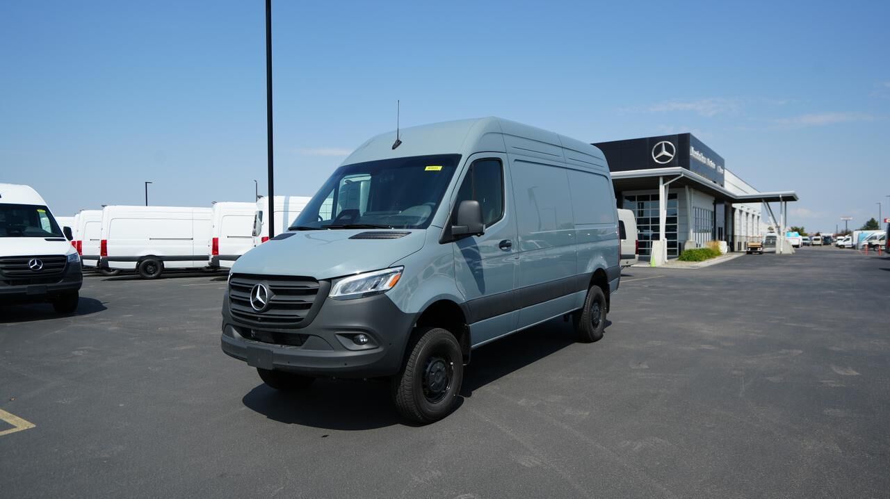 2025 Mercedes-Benz Sprinter 2500