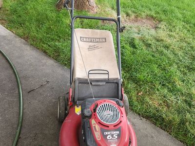 Craftsman 6.5 HP 21" Push Lawn Mower with Grass Catcher - Model 917.388861