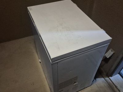 deep freezer