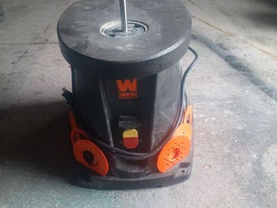 WEN 3.5 amp Oscillating spindle sander