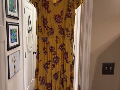 Women’s XXL Floral Yellow Dress