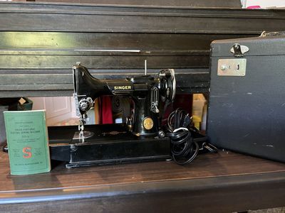 1946 Singer Featherweight, serviced