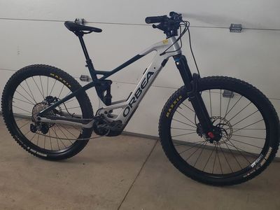 2022 Orbea Wild M10 e‑MTB – Large