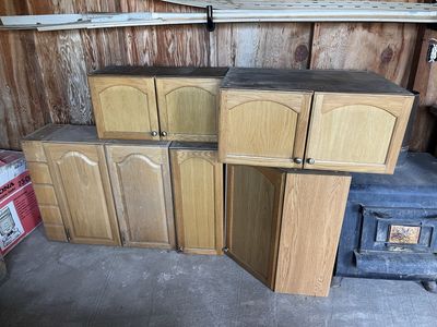 Used Oak Cabinets