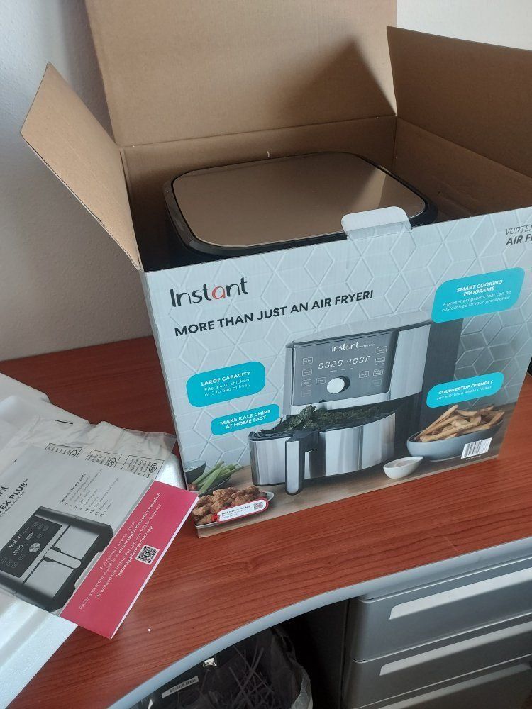 Instant Vortex Plus XL 6-Quart Air Fryer - Large Capacity, Smart Programs