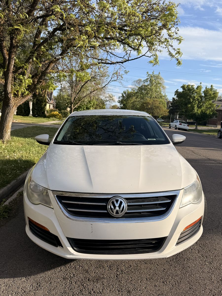 2011 Volkswagen CC 2.0T Sport