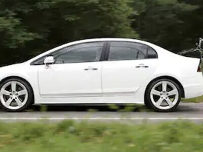 YAKIMA SUPERJOE PRO 2 BICYCLE RACK